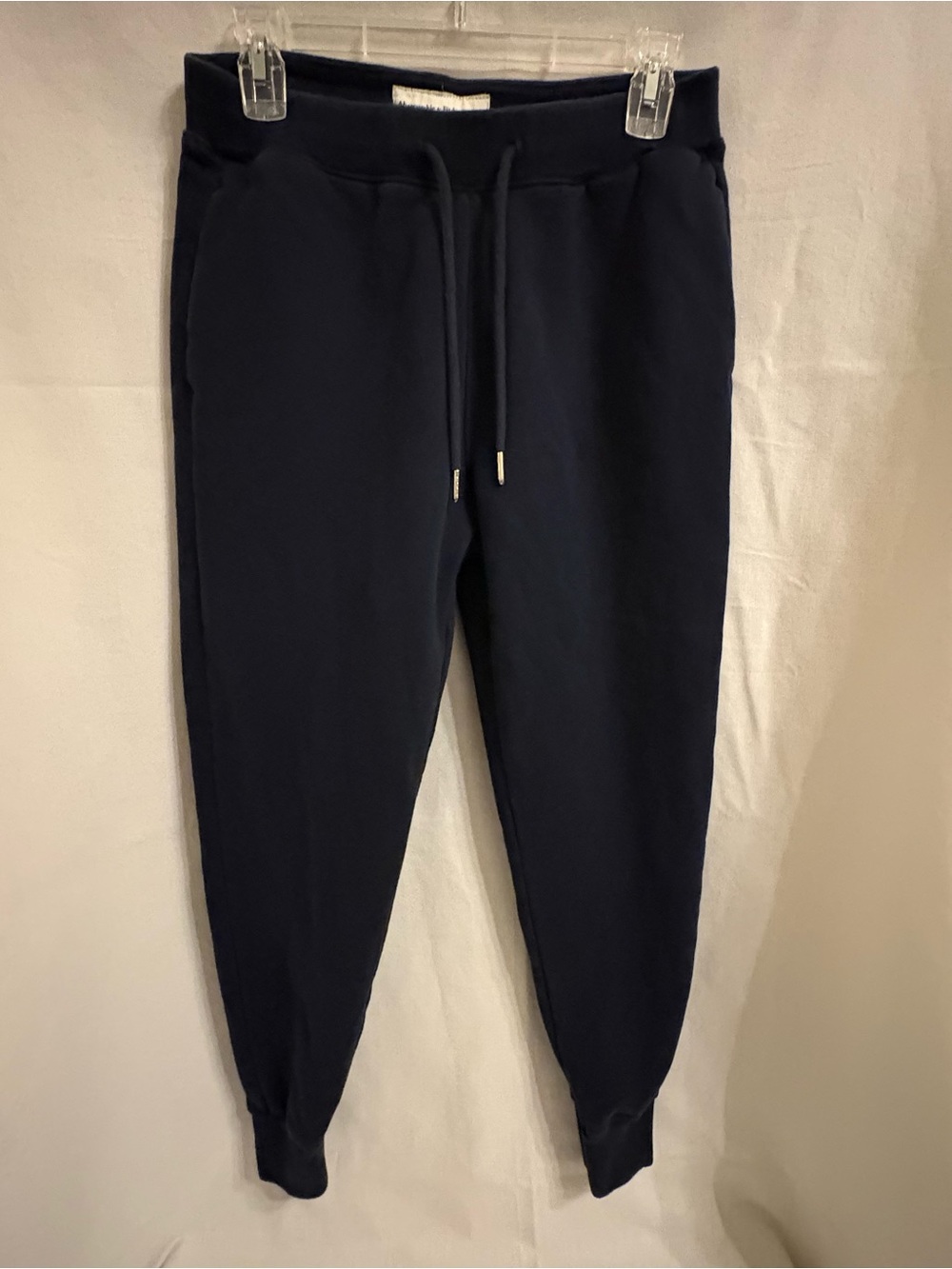 Abercrombie and Fitch Men's Dark Grey Jogger Sweatpants - Small soft a&f fleece